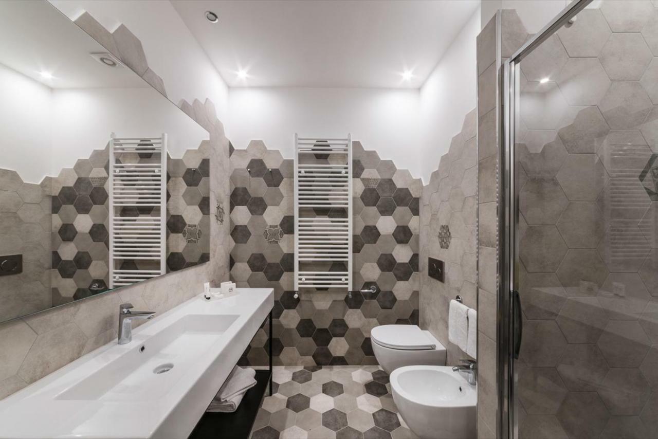 Dolcevita Apartments Рим Экстерьер фото